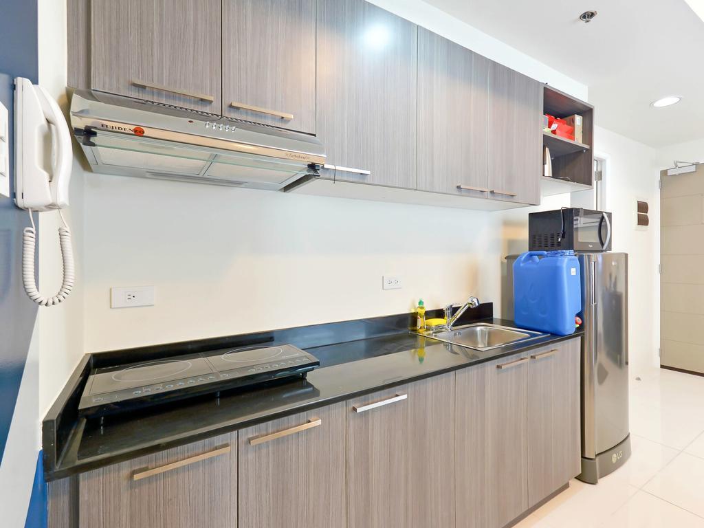Currency Serviced Suites Manila Dış mekan fotoğraf