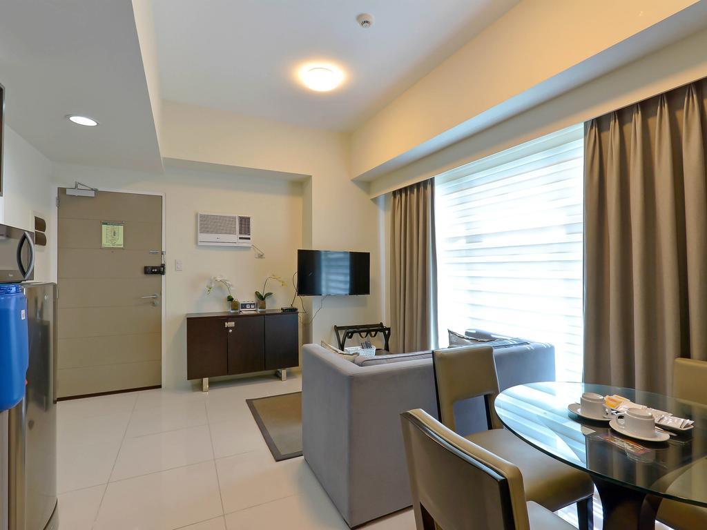 Currency Serviced Suites Manila Dış mekan fotoğraf