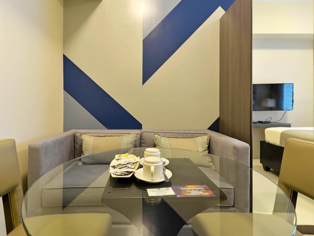 Currency Serviced Suites Manila Dış mekan fotoğraf