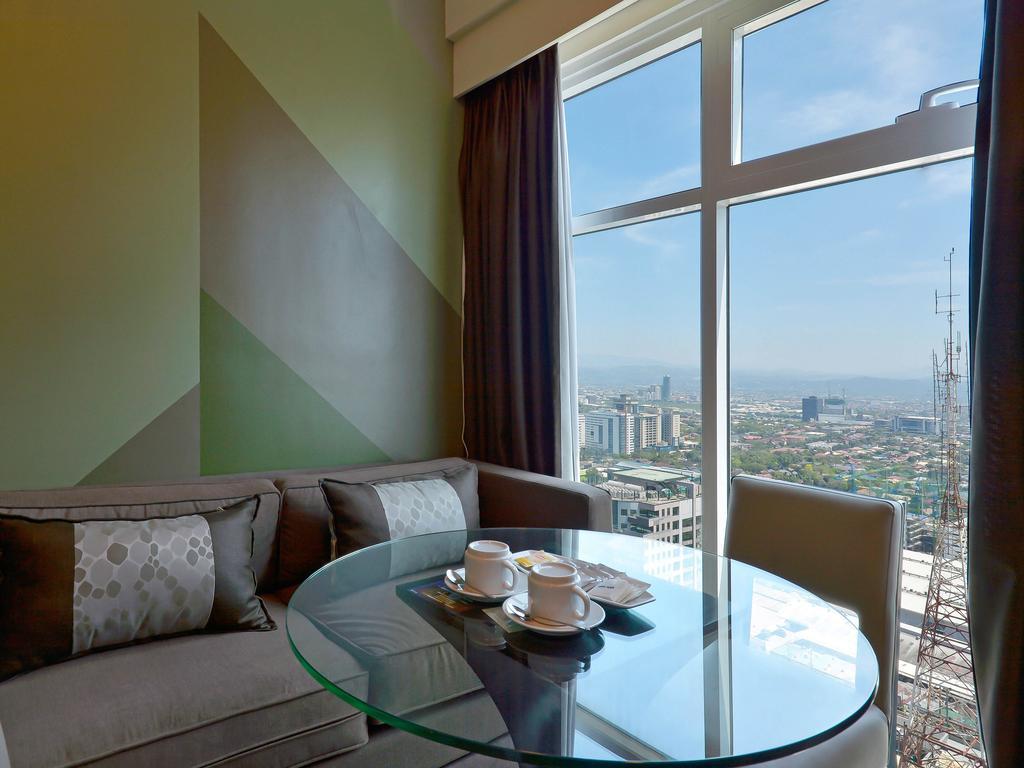 Currency Serviced Suites Manila Dış mekan fotoğraf