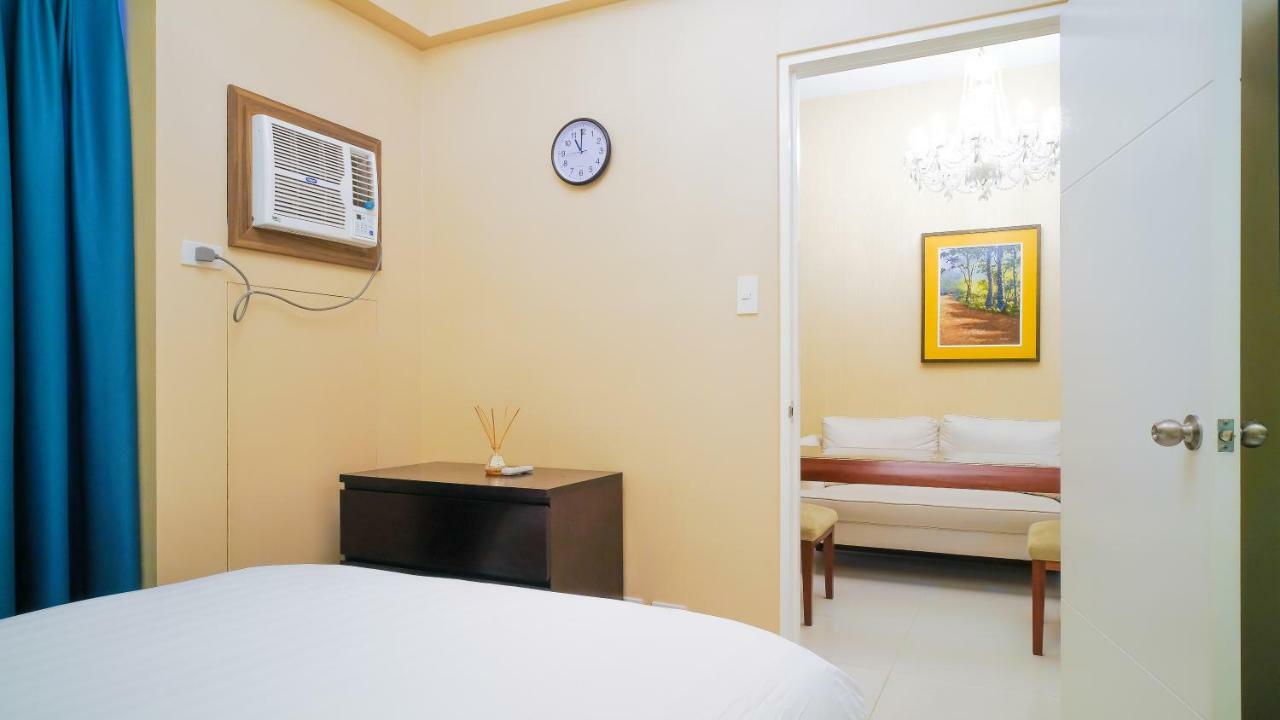 Currency Serviced Suites Manila Dış mekan fotoğraf