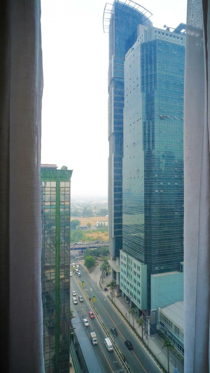 Currency Serviced Suites Manila Dış mekan fotoğraf